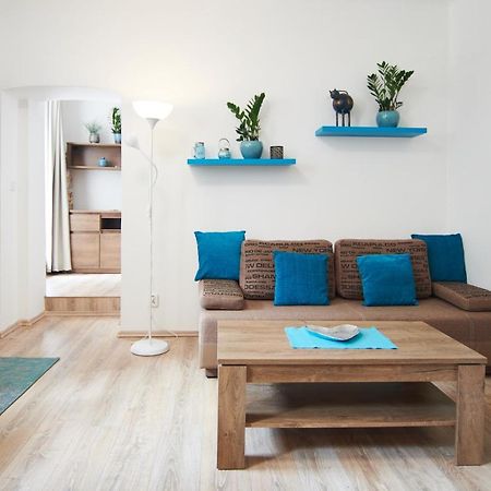 Nice Home To Stay At Prague Close To Castle With Terrace And Garden Екстер'єр фото